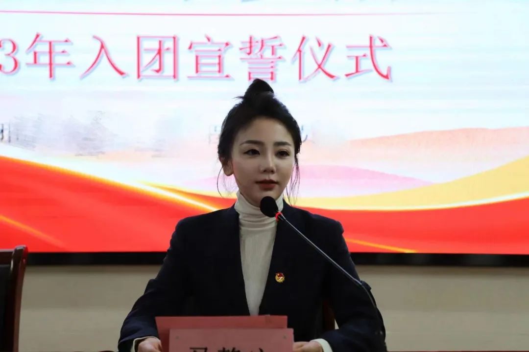 泰国格乐大学硕士毕业生马静宇作为会员代表，参加全国红十字会代表大会