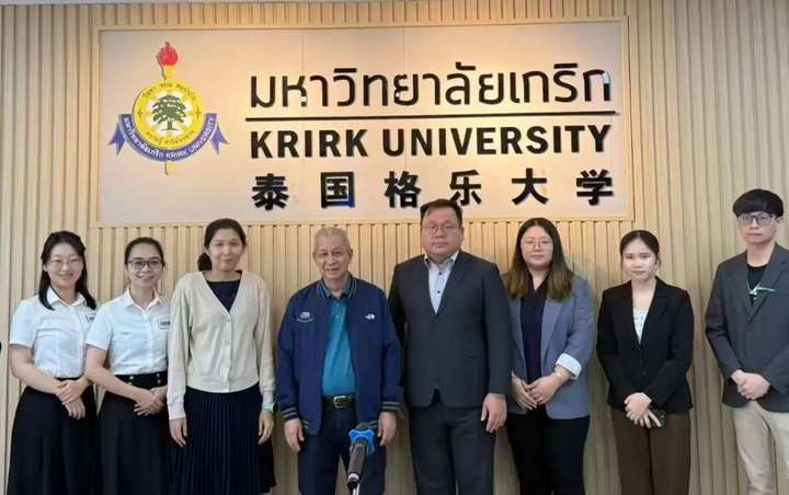 泰国格乐大学&国王医学联合实验室向泰国高教部领导汇报工作！公共卫生系&工学系大放异彩！