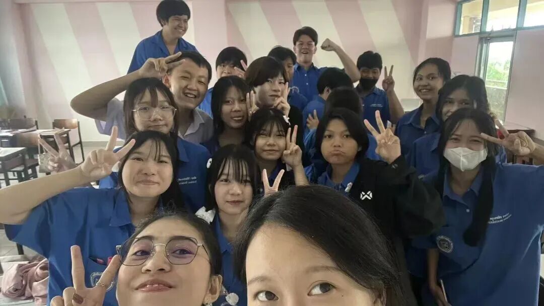 泰国格乐大学国际中文教育硕士专业赴Prataungtipvittaya学校教学实习总结活动圆满举行